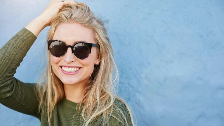 A lady with Teeth Whitening in Milwaukee, WI